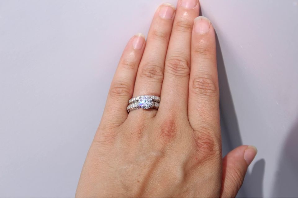 2.50 ct. D/VS1 Round Lab-Grown Diamond Platinum Wedding Set